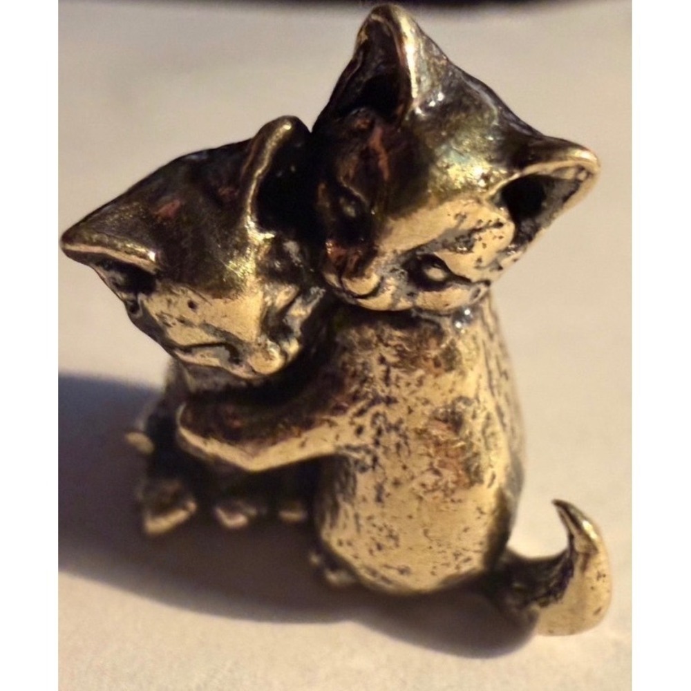 Brass Hugging Kittens Cats Figurines Unisex 2" Gold New